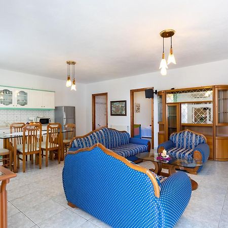 Villa Romantika Хрисі-Амудья Екстер'єр фото