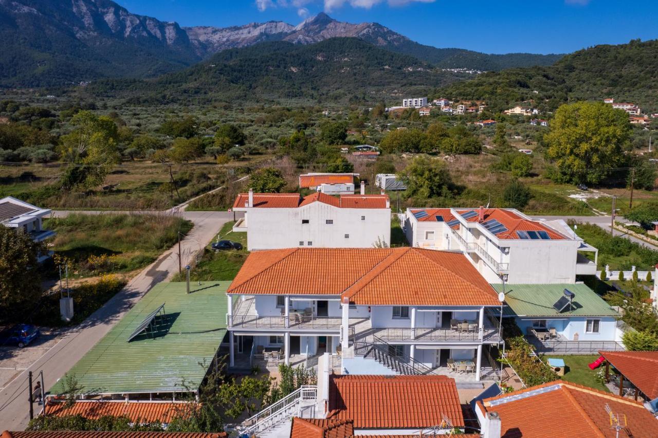 Villa Romantika Хрисі-Амудья Екстер'єр фото